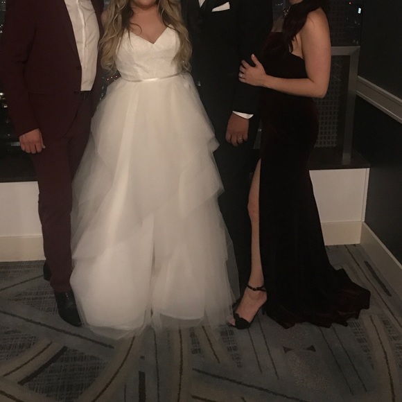 Dress - Picture 2 of 3